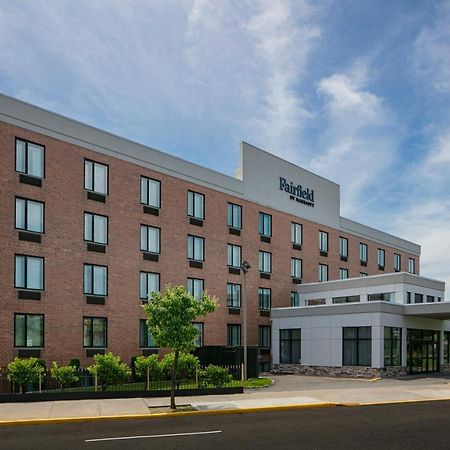 Fairfield Inn By Marriott Jfk Airport New York Exterior photo