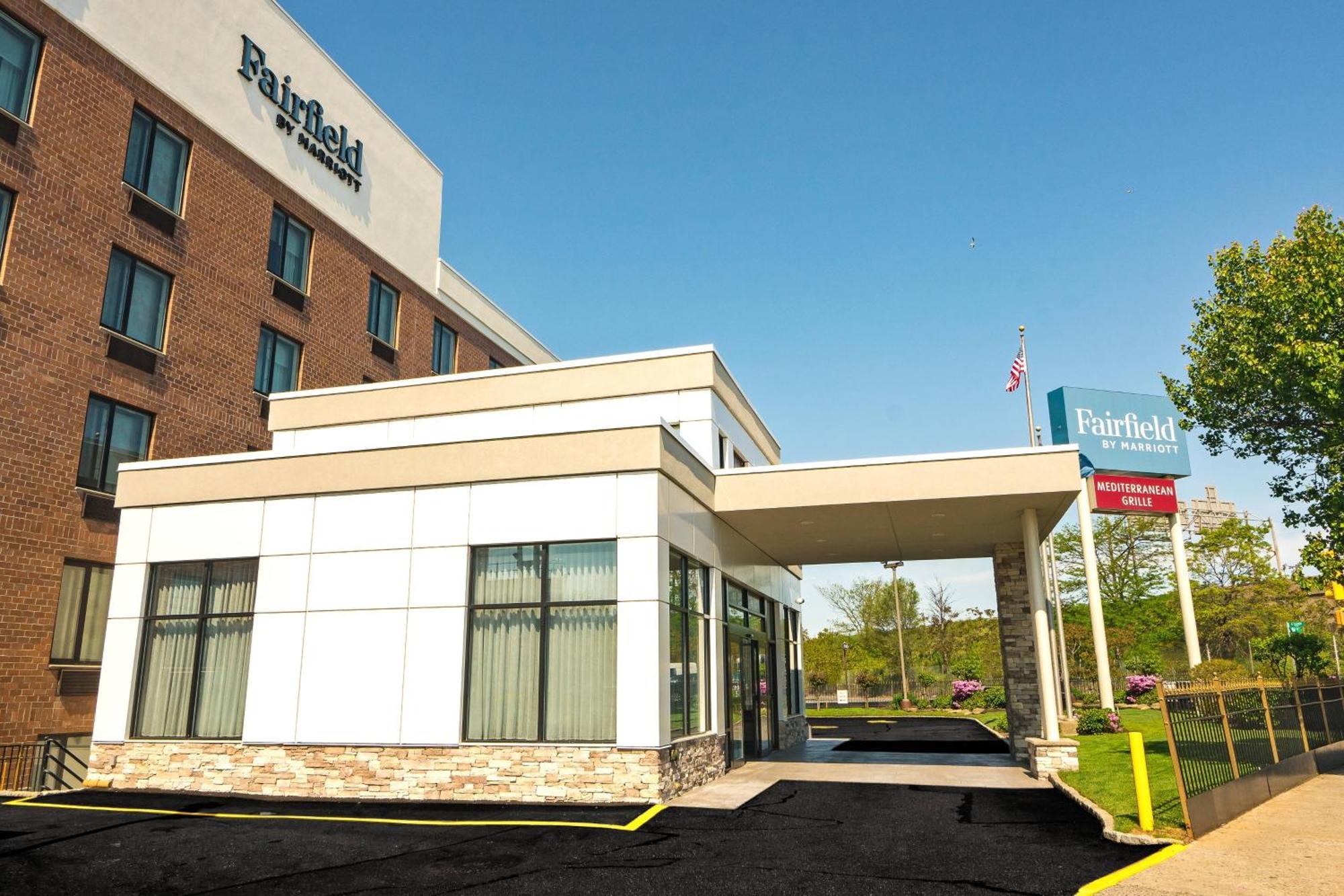 Fairfield Inn By Marriott Jfk Airport New York Exterior photo