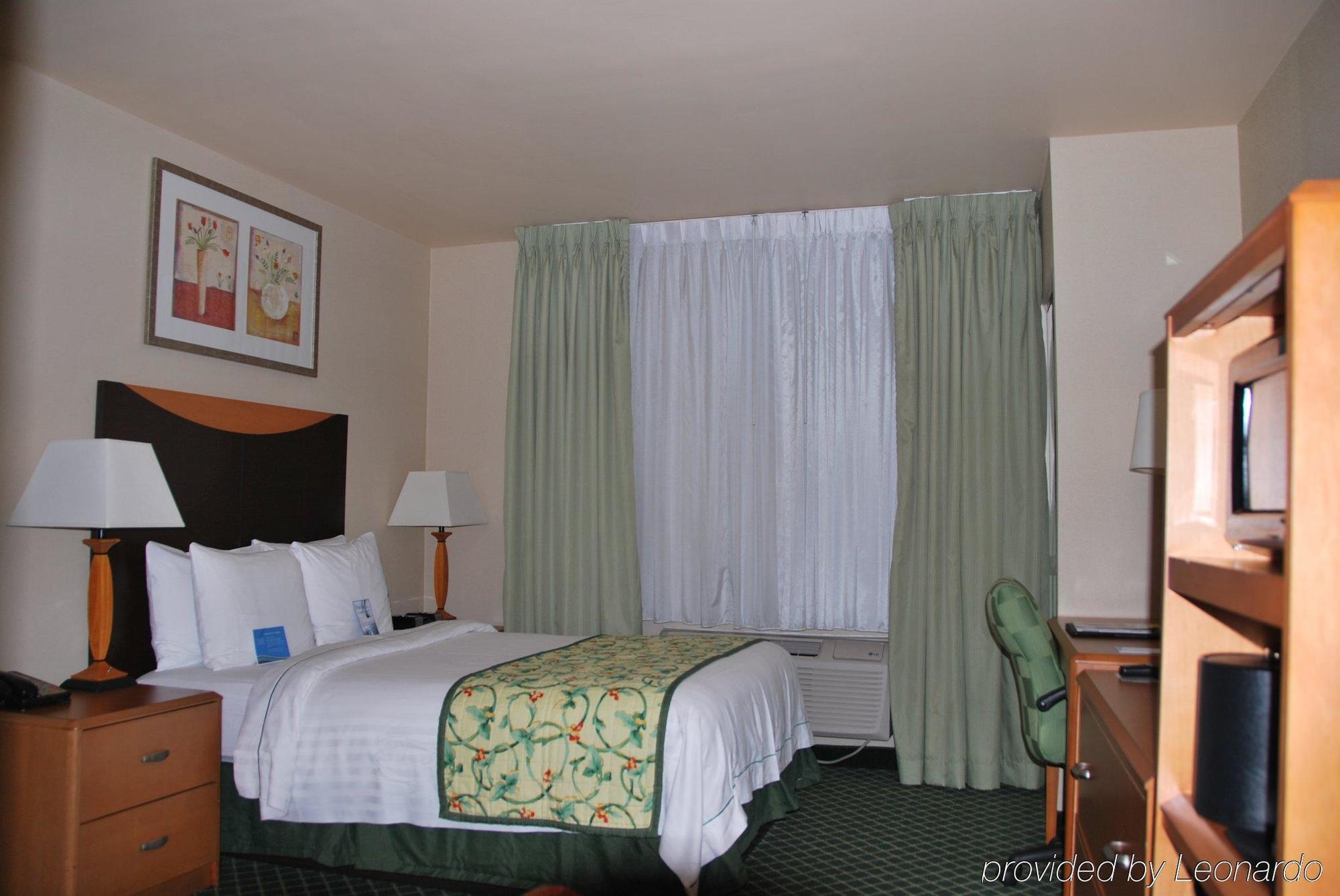 Fairfield Inn By Marriott Jfk Airport New York Room photo